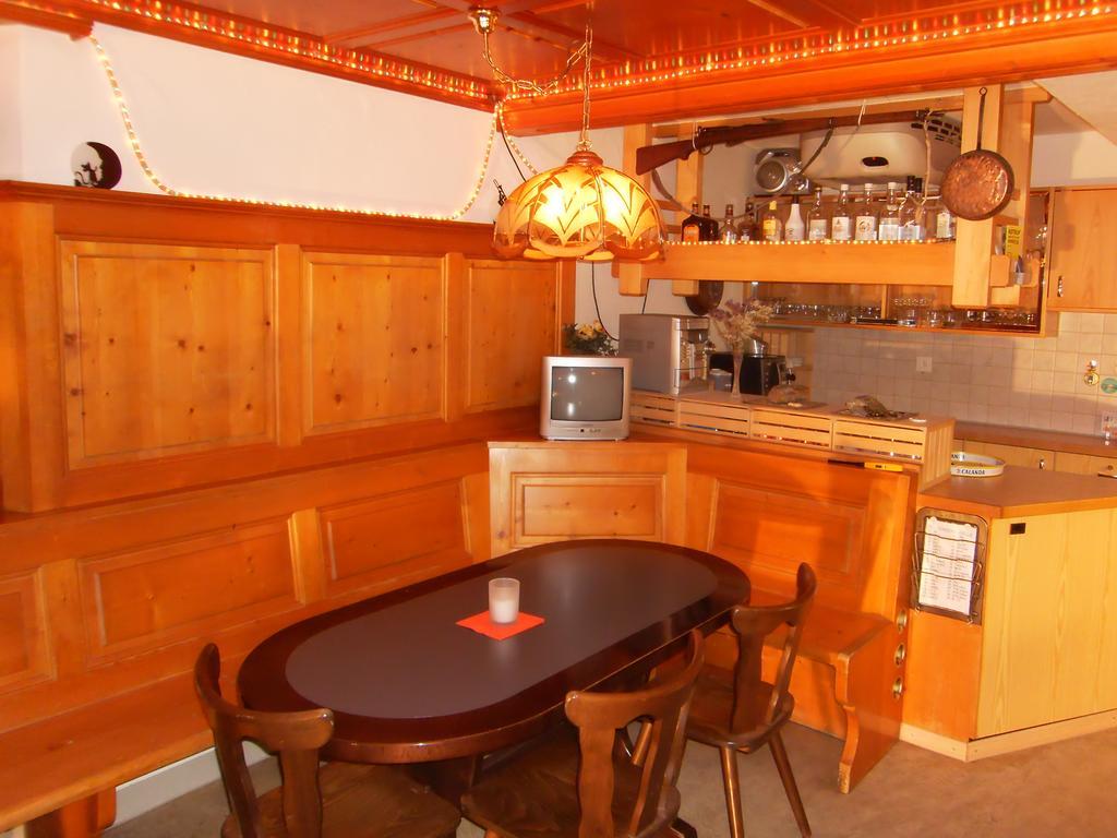 Casa Job - Gasthaus - Sauna, Whirlpool - Trun Екстер'єр фото