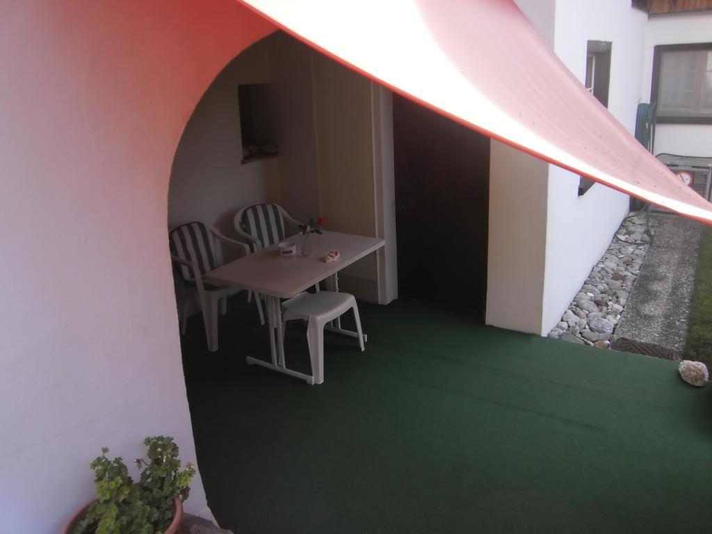 Casa Job - Gasthaus - Sauna, Whirlpool - Trun Екстер'єр фото