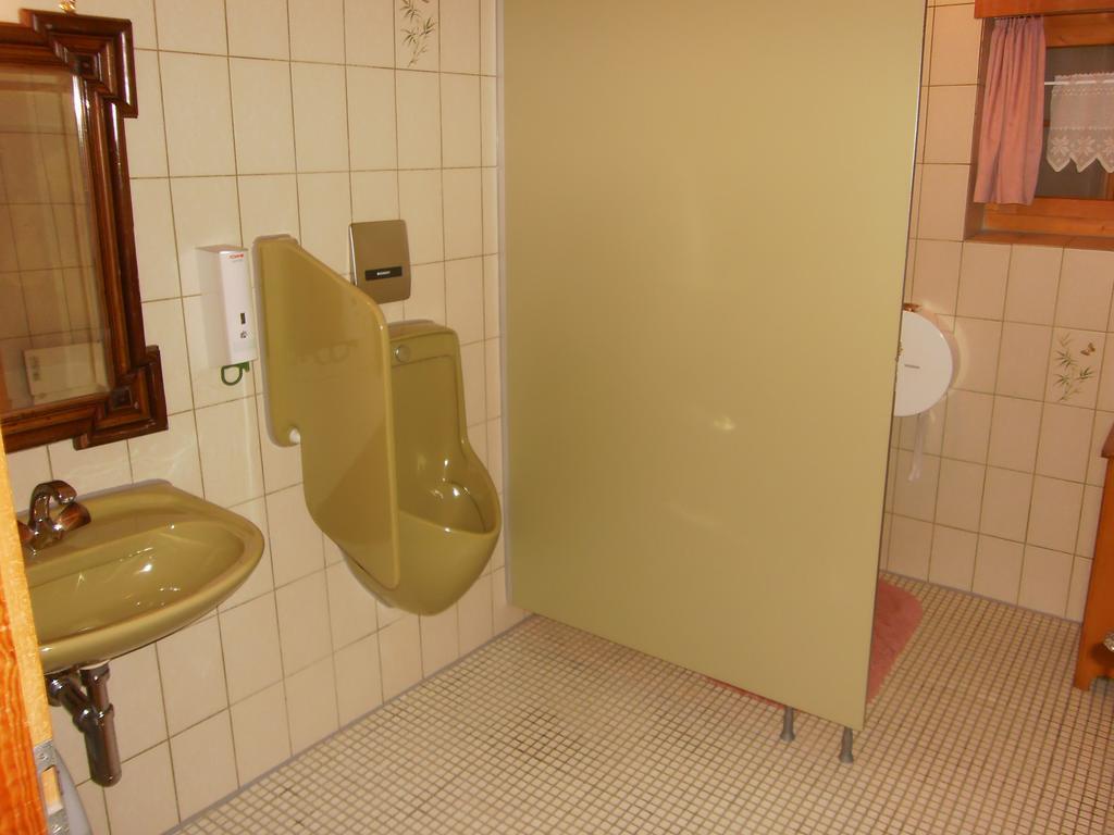 Casa Job - Gasthaus - Sauna, Whirlpool - Trun Екстер'єр фото